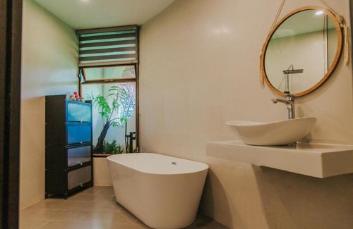 Krong Pak House | Emo Coffee Home - Venuestay