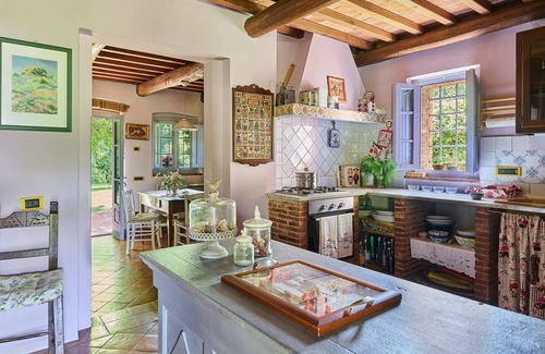 Altopascio Villa | Emozione Toscana, Altopascio, Lucca and Viareggio