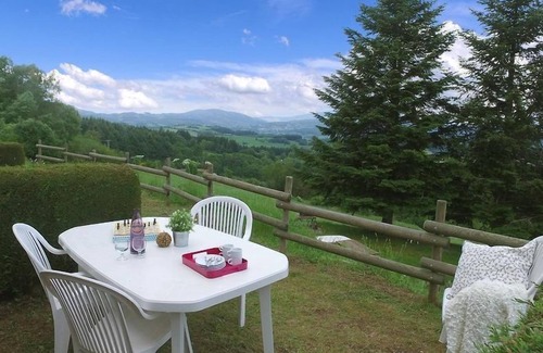 Loire Forez Agglomeration Condo | Emplacement privilégié | Randonnées, VTT, piscine