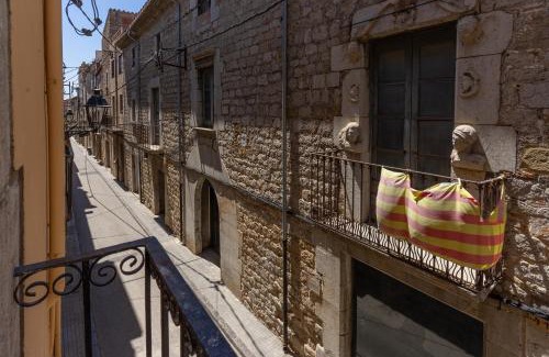 Torroella de Montgri Apartment | Empordanna, Apartamento con encanto en el corazón del Empordà