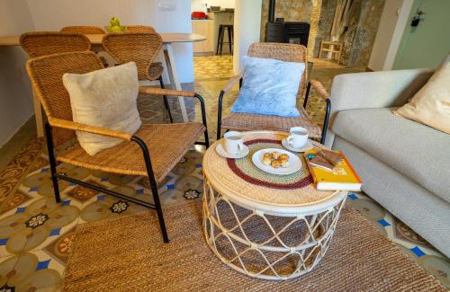 Torroella de Montgri Apartment | Empordanna, Apartamento con encanto en el corazón del Empordà