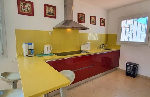 Castello d'Empuries Villa | Empuriabrava: Villa "Alberes 221" - 6/8 persons