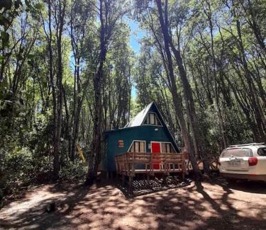 Bajos de Lircay Ski Chalet | "Encanto de Vilches", cabaña en la precordillera con hot tub privado