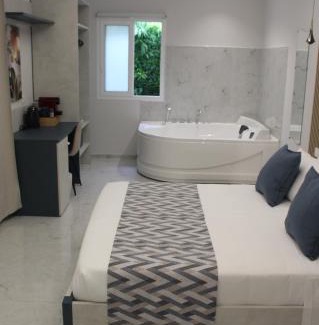 Chianchitta-Pallio House | Encanto Suites by La Sirenetta