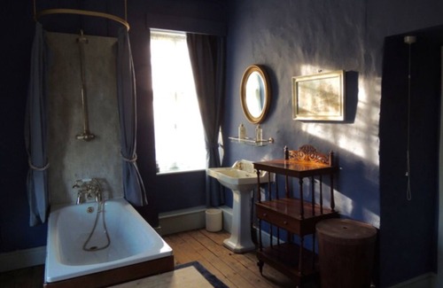 Mathern House | Enchanting 16th century manor house