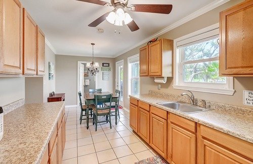 Rockport House | Enchanting dog-friendly property with balconies, firepit, & washer/dryers