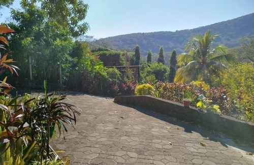 Tamanique Villa | Enchanting villa, tranquility, scenic views, mountains