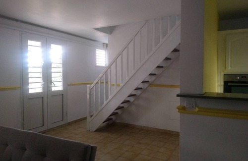 Destrellan House | Enclosed villa for 8 people