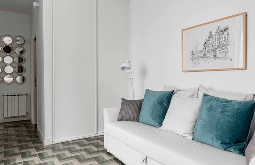 Palos de la Frontera Apartment | Encuentra la Calma en Este Piso Renovado en el Centro de Madrid