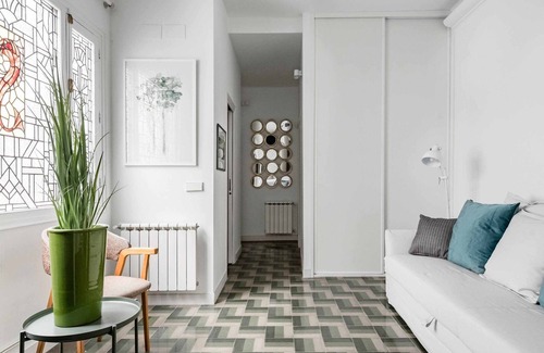 Palos de la Frontera Apartment | Encuentra la Calma en Este Piso Renovado en el Centro de Madrid