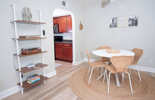 Arcadia Lite Condo | Endless CASAbilities at this updated, clean Arcadia condo