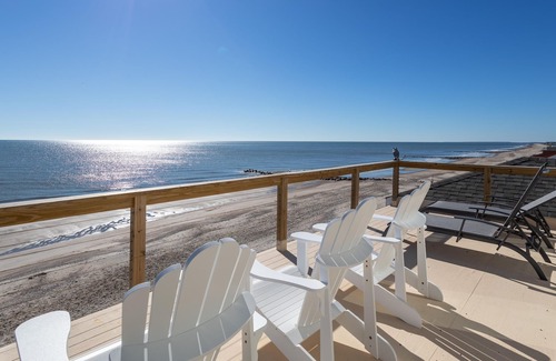 Edisto Island House | Endless Summer 5 Bedroom Home by Redawning