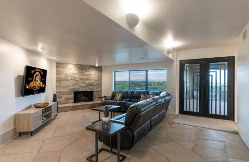 Turquoise Hills House | Endless Views
