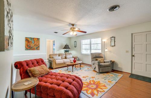 Bay Harbor Estates House | Englewood Home on Canal Boat to Lemon Bay!