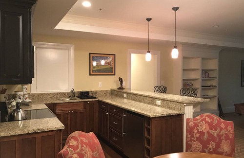Potomac Apartment | English Basement Apartment W/Private Entrance