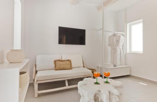 Kyra Panagia Apartment | Enilion Luxury Suites