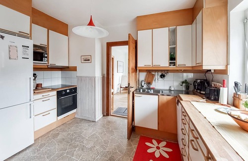 Hoganas House | Enjoy a cozy vacation in this vacation home near the beach.