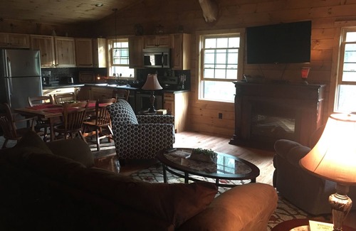 New Market Cabin | ENJOY A QUIET GETAWAY AT MOUNTAIN VIEW CABIN RENTALS