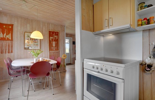 Snedsted House | Enjoy a relaxing holiday in this holiday home near the beach.