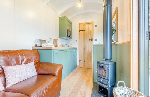 Monkswood Cottage | Enjoy a romantic retreat at this luxurious shepherd’s hut.