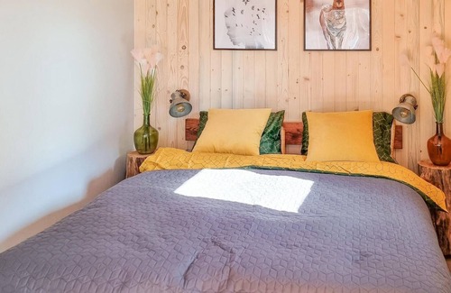 Purda House | Enjoy a wonderful fishing vacation in this inviting cottage
