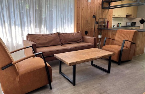 Gasselte House | Enjoy a wonderful stay in this detached bungalow. The spacious garden gives you all the freedom you need to enjoy the outdoors.