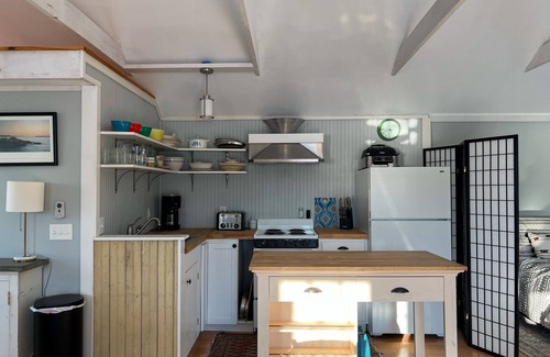 Mid-Coast and Islands Apartment | Enjoy breathtaking sunsets from this newly renovated studio on Bailey Island