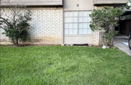 Beaumont House | Enjoy easy access to everything from this centrally located place in the westend