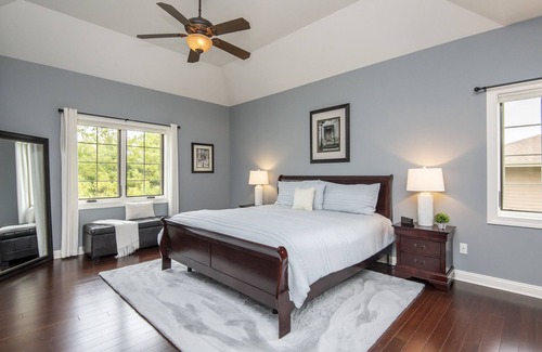 Waukesha House | Enjoy family reunions, holidays and celebrations with warm seasonal decor.