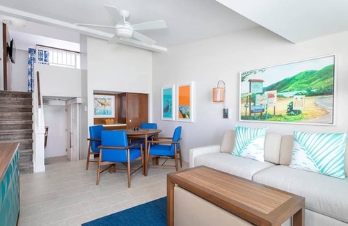 Estate Frenchman Bay Resort | Enjoy gated private beach location voted best in St. Thomas