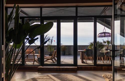 Schellinkhout Apartment | Enjoy Heaven