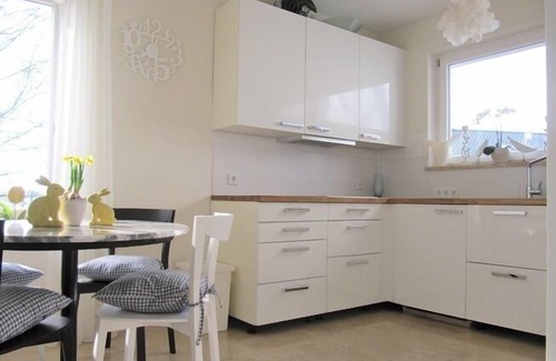 Petershausen-Ost Apartment | Enjoy holidays in a prime location in Konstanz, the holiday in the south right on the shore