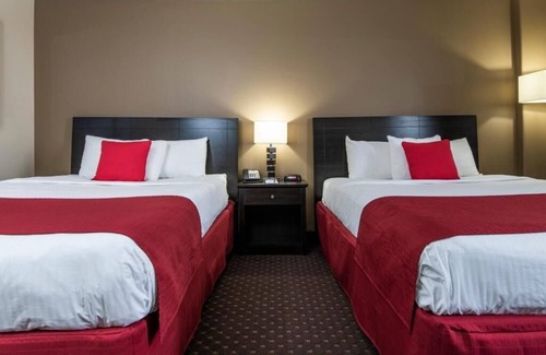 Grande Prairie Hotel | Enjoy Home-Style Comfort in 2 Renovated Rooms Near Grande Prairie Airport
