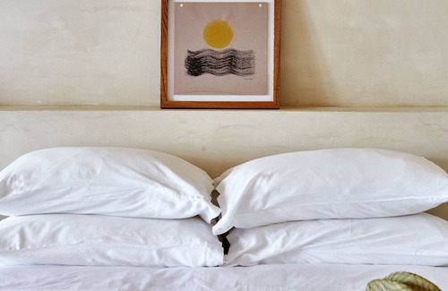 Montauk Hotel | Enjoy Life’s Simple Pleasures! 2 Modern Units with Free Breakfast, Beachfront!