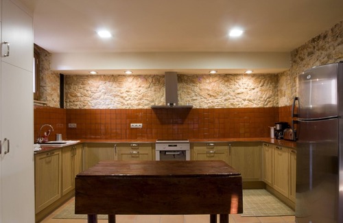 Castellet House | Enjoy nature with your family near Barcelona