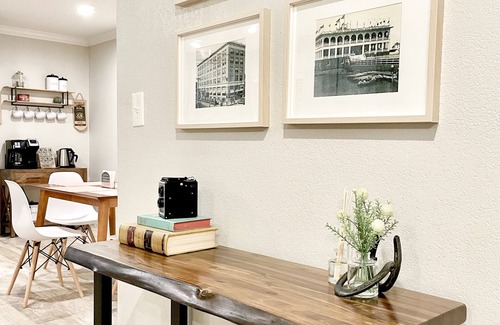 Wichita Falls House | Enjoy our cozy yet modern townhome! 50 amp EV plug in!