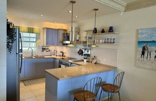 St. Lawrence Gap Condo | ENJOY OUR SPECIAL RATE REDUCTIONS FOR FALL GET AWAY!
