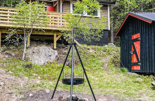 Oyeren House | Enjoy relaxing days with tranquility at the lake Gjeddevann