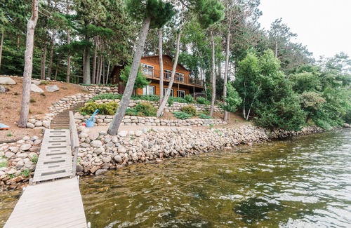 Cushing Cabin | Enjoy Swimming, Kayaking, Sunset Watching, Listening To The Loons And Relaxing