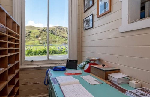 Awakino House | Enjoy the newly renovated old post office villa