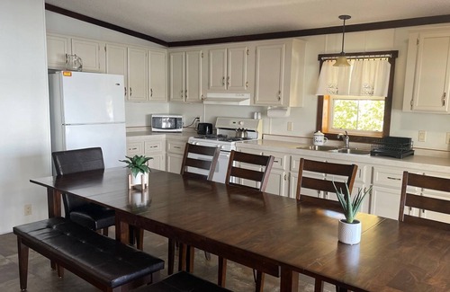 Big Stone City House | Enjoy this peaceful house on Big Stone Lake!