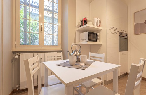 Zona XV Torre Maura Apartment | Enjoy your stay at Casa Abeba, in the heart of Torre Maura in Rome!