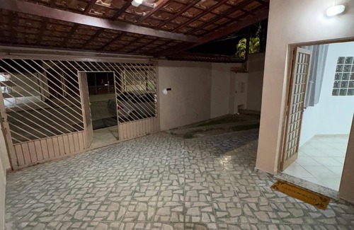 Aparecida House | Enjoyable 2-bedroom house in Aparecida