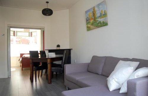 Lasonder-Zeggelt House | Ensche-Day Inn