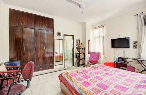 Naraina Bed & Breakfast | Entire 2BR Serviced Apartment from 2nd Dec 2019