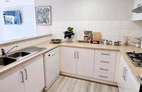 Berwick House | Entire 4 bedroom Berwick home, no sharing