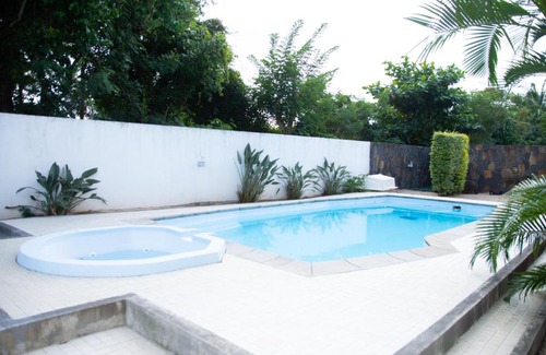 La Preneuse Apartment | Entire Apartment in Tamarin Riviere Noire