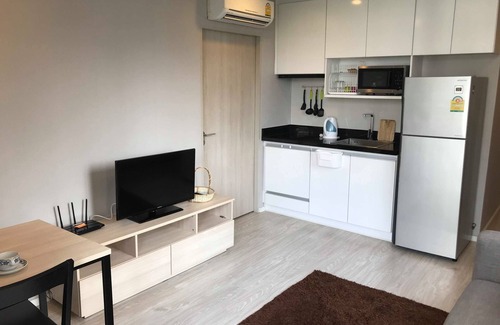 Huay Kaew Condo | Entire apartment only 1 minute away from NIMMANHAEMIN Chiang Mai