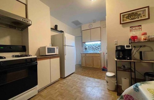 Queens Apartment | Entire Beautiful 1BR for You! Located in the heart of Queens!