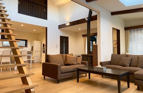 Miyota House | Entire building available Honors Hill 9 K4 P/Kitasakugun Nagano